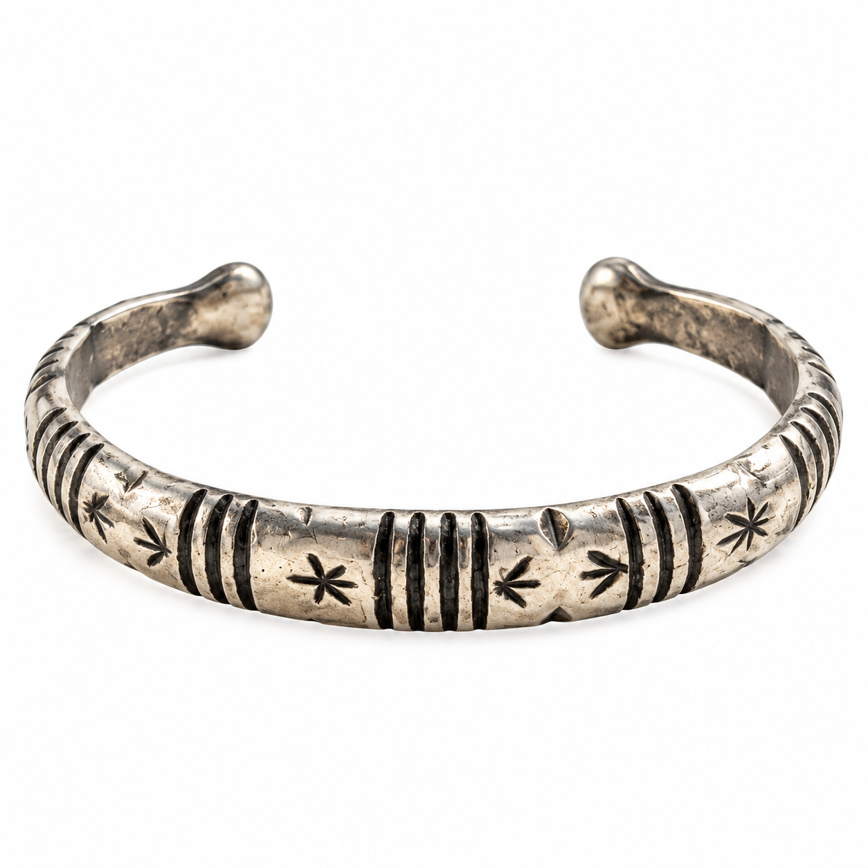 Amazigh Berber Solid Silver Cuff Bracelet with Geometric Engraving