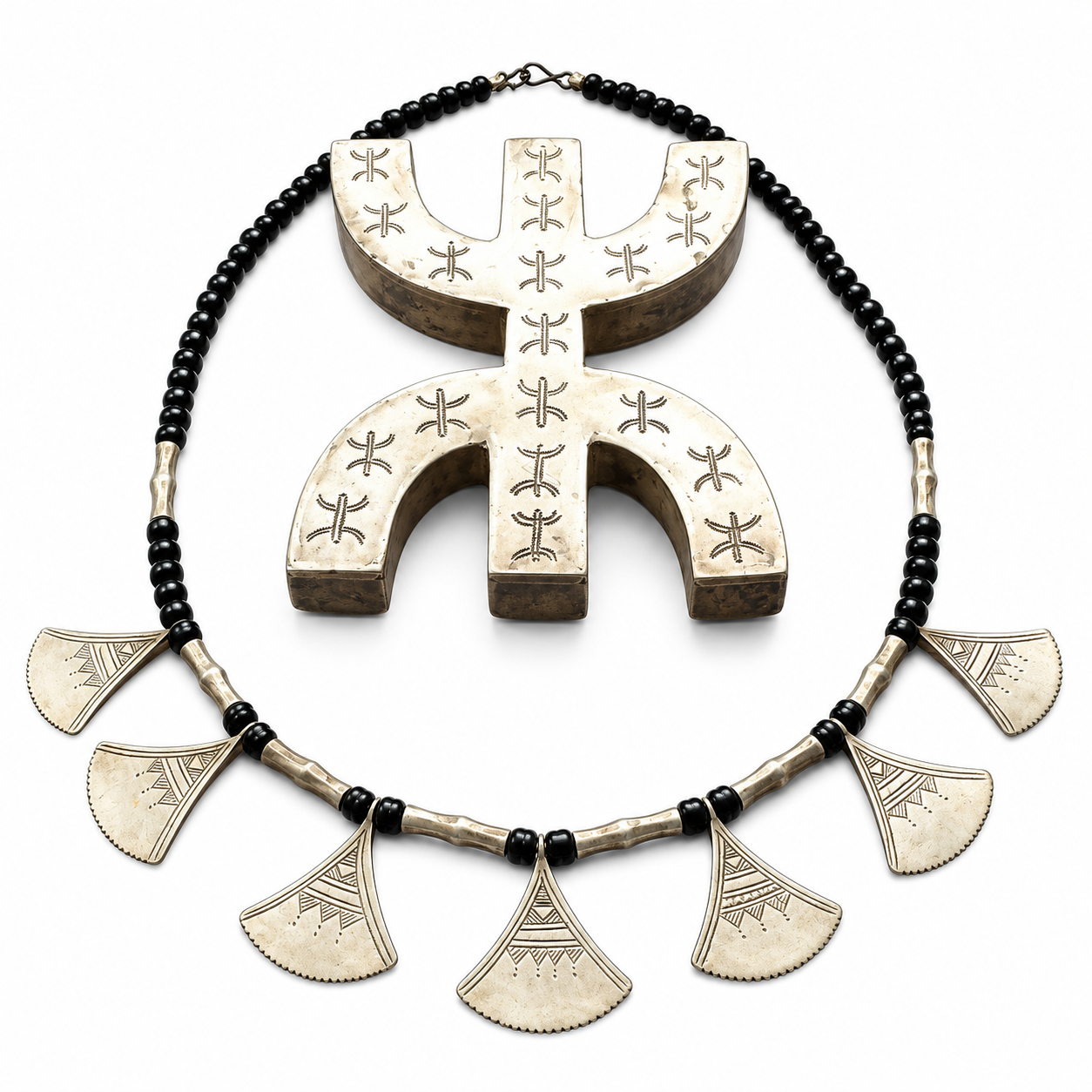 Amazigh Tuareg Tchat Tchat Niger Silver Pendant Necklace