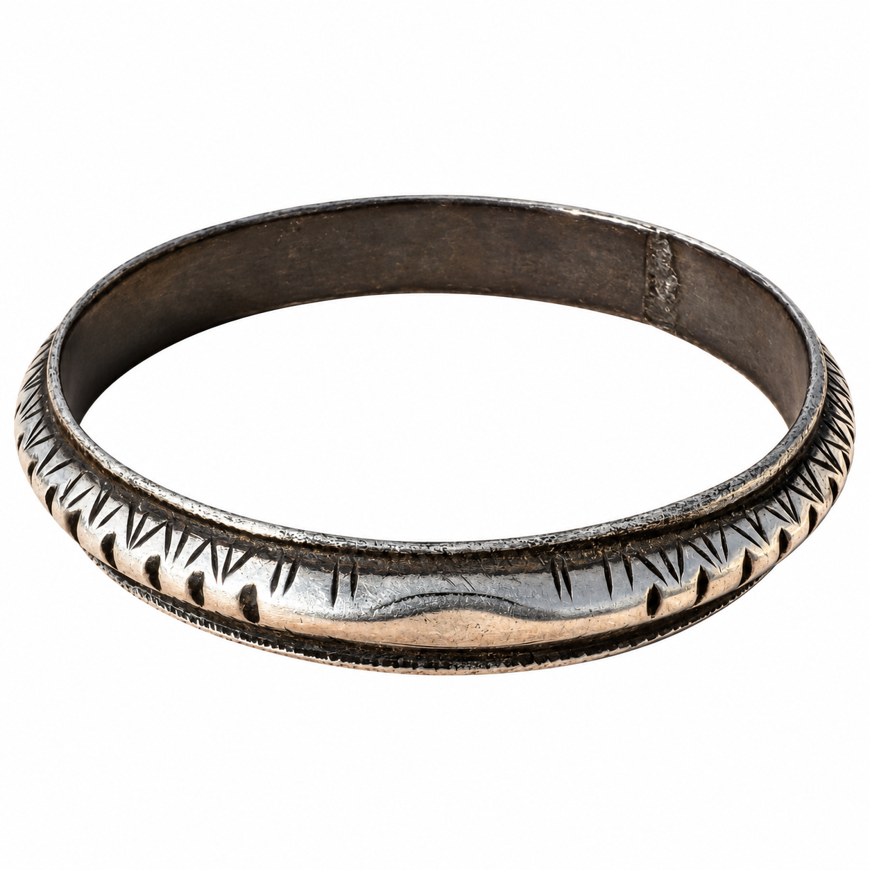 Antique Berber Amazigh Silver Bracelet with Traditional Jewelry Design
