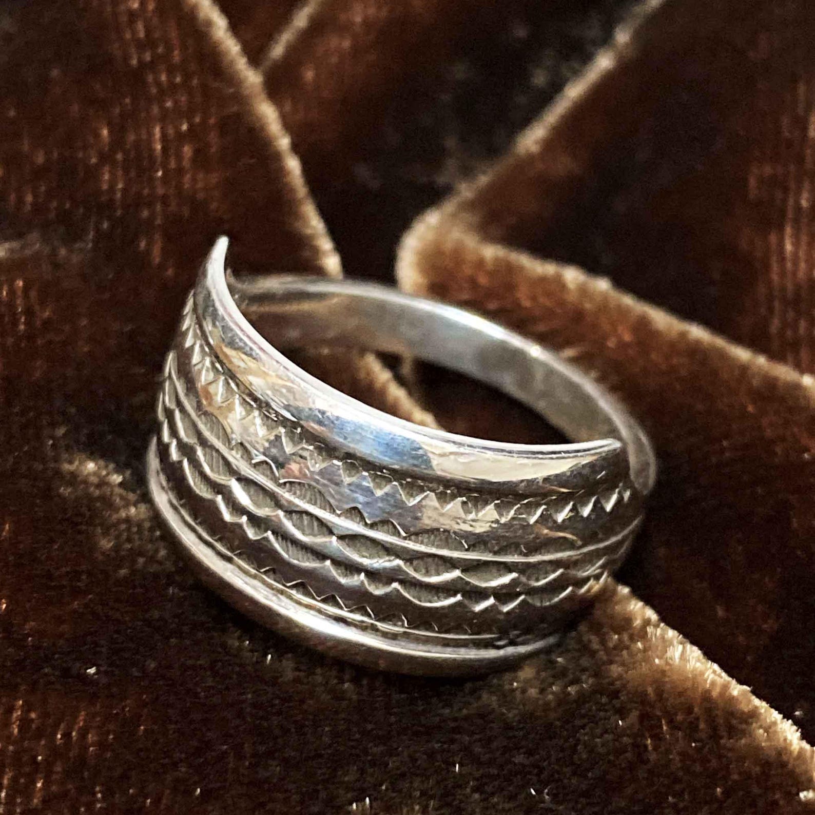 Berber Tuareg Silver Ring Taszinht with Amazigh Design