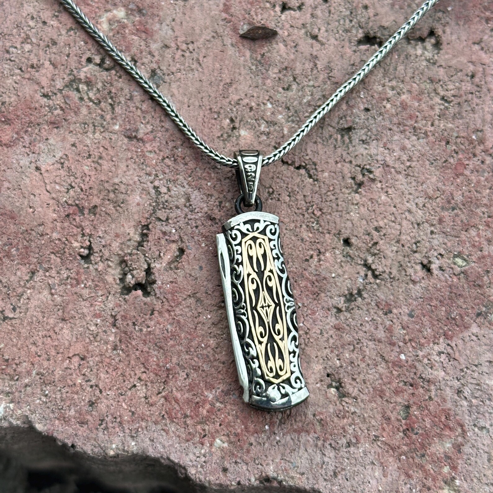 Berber Foldable Razor Pendant Sterling Silver Necklace Design