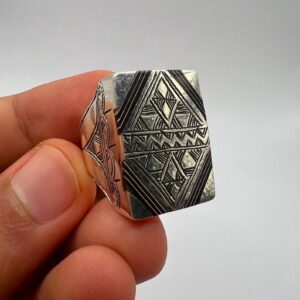 Berber Tuareg Ebony Sterling Silver Ring Size 10 Vintage Jewelry