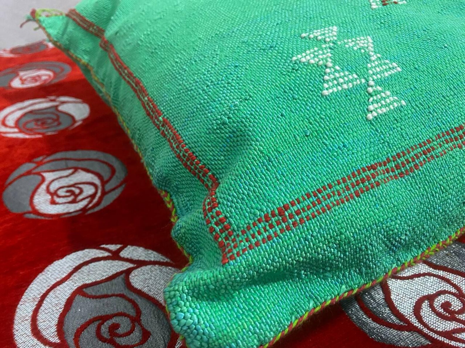 Handmade Berber Amazigh Wool Kilim Pillow Cover with Tribal Design