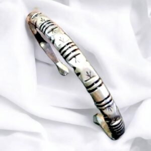 Amazigh Berber Solid Silver Cuff Bracelet with Geometric Engraving