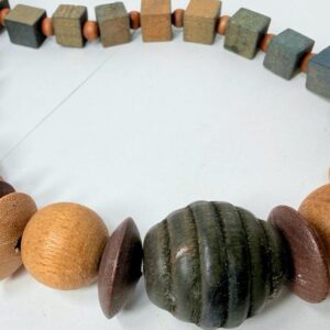 Amazigh Vintage Wooden Beaded Necklace with Bohemian Craft Style