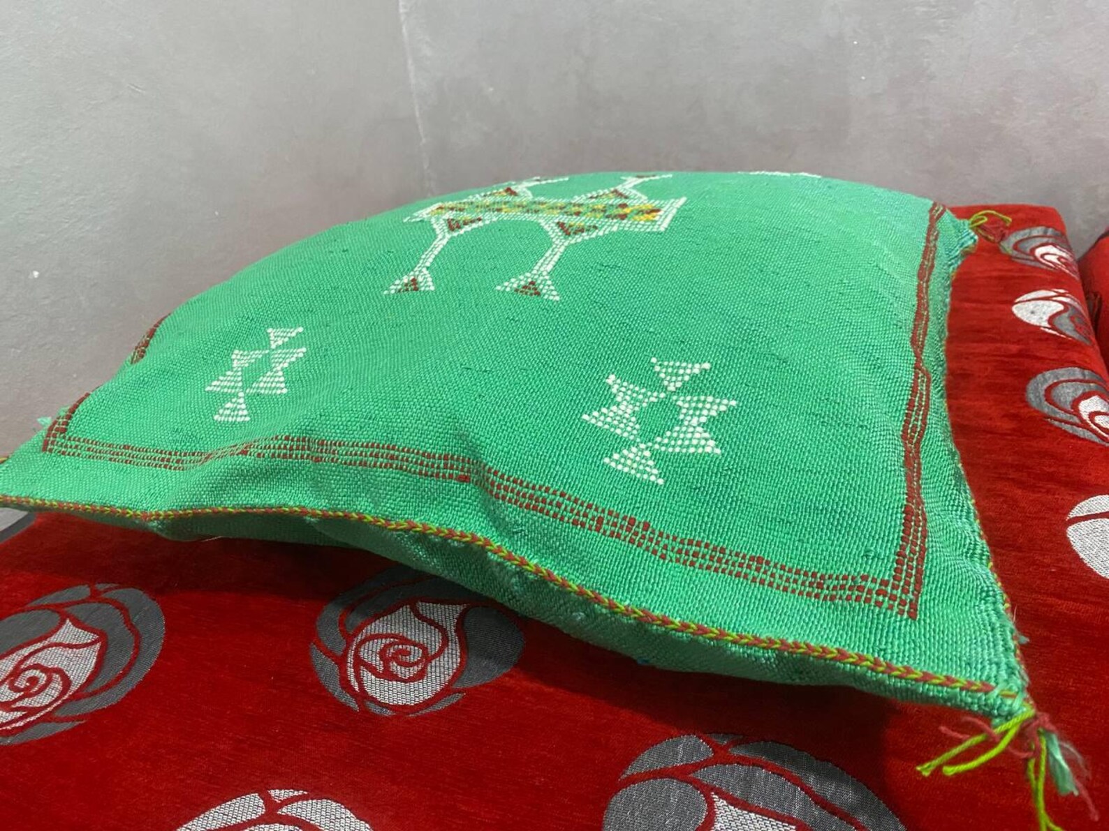 Handmade Berber Amazigh Wool Kilim Pillow Cover with Tribal Design