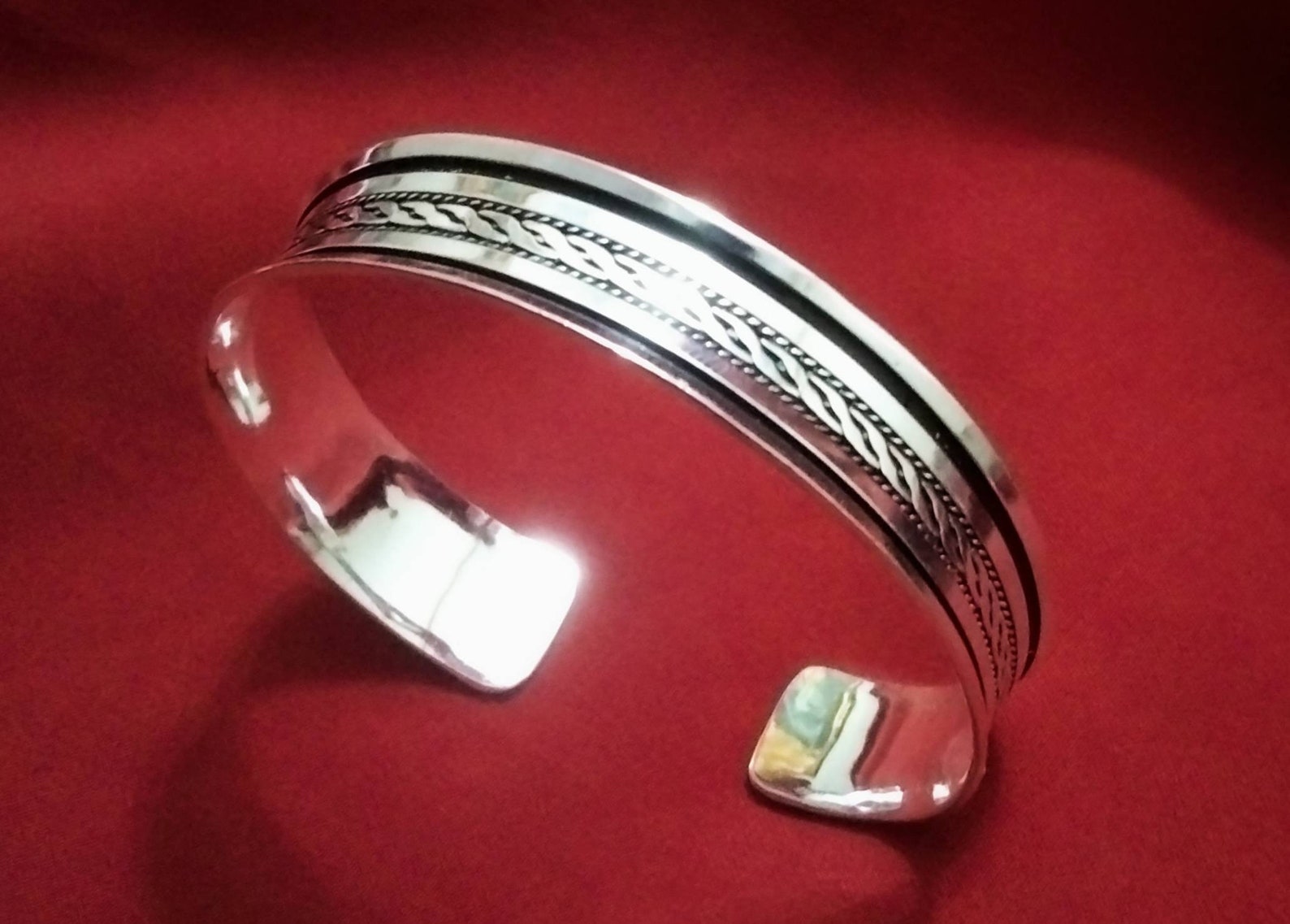 Berber Tuareg Sterling Silver Réglable Bracelet with Twisted Wire Design