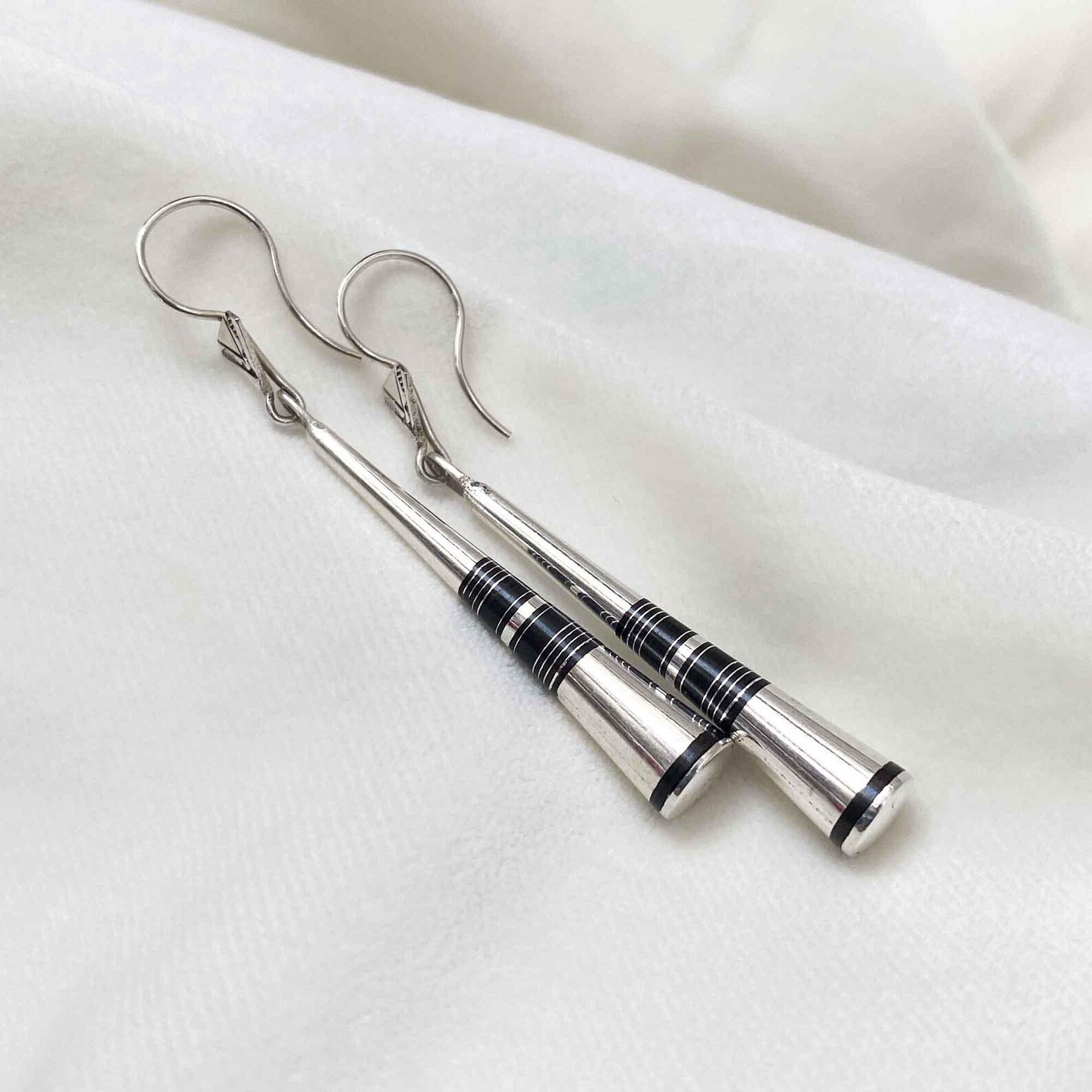 Berber Tuareg Pilons Silver Ebony Earrings with Amazigh Style