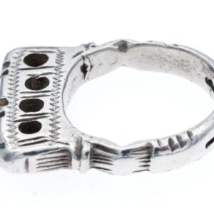 Amazigh Tuareg Niger Silver Ring with Rectangular Bezel