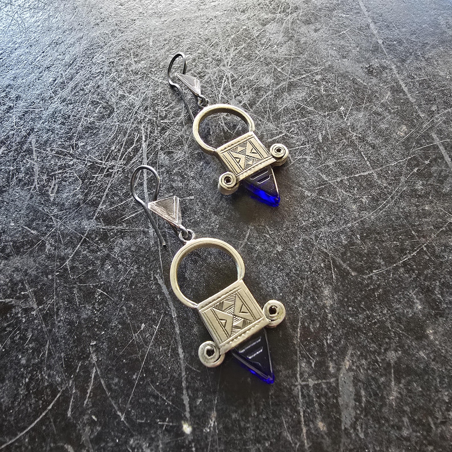 Alter Berber Glas Ohrringe Earrings with Blue Glass Silver Jewelry