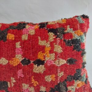 Aït Bou Ichaouen Berber Handmade Wool Pillow with Geometric Design