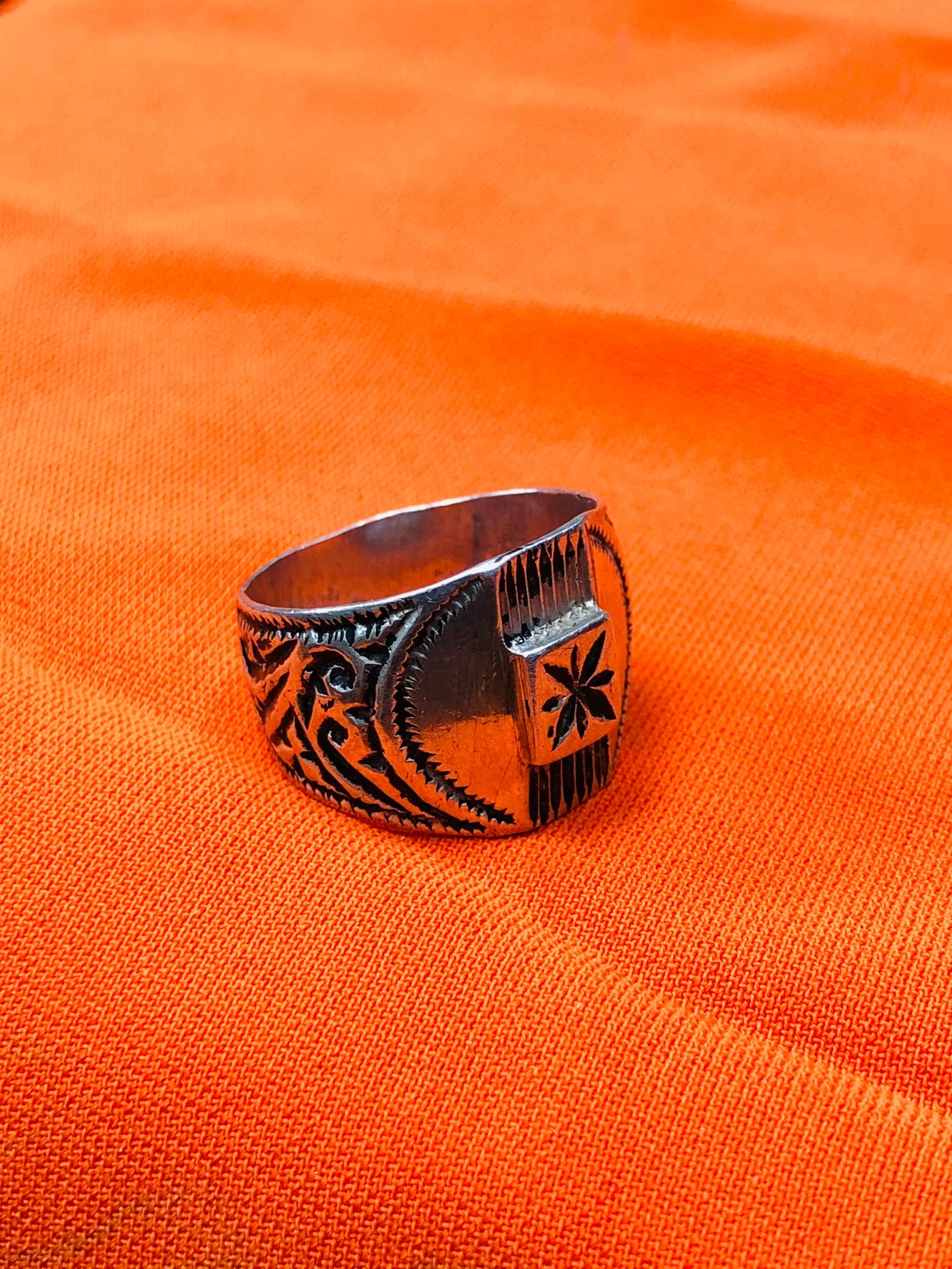 Berber Silver Ring with Hand Engraved Vintage Jewelry Design