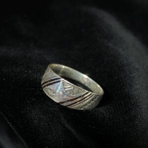 Berber Tuareg Alliance Ring with Silver and d'ébène Wood