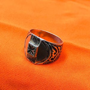 Berber Silver Ring with Hand Engraved Vintage Jewelry Design