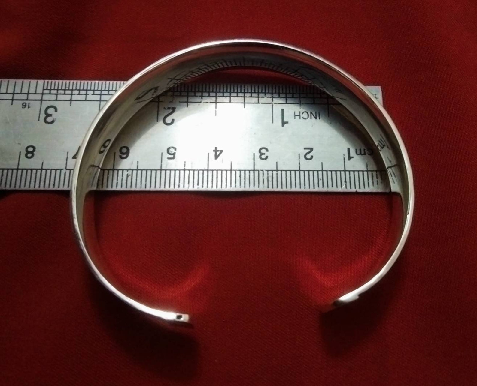 Berber Tuareg Sterling Silver Réglable Bracelet with Twisted Wire Design