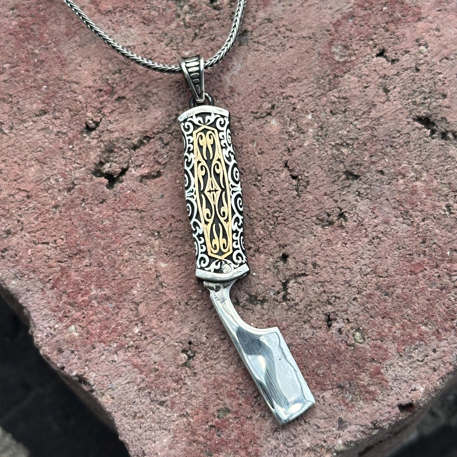 Berber Foldable Razor Pendant Sterling Silver Necklace Design