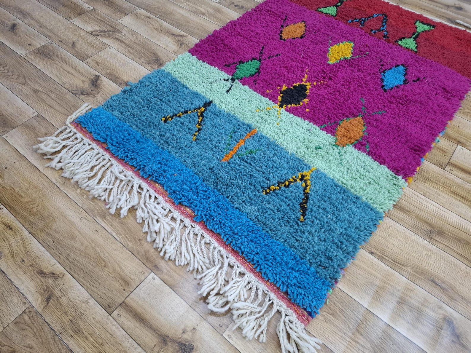 Amazigh Beni Ourain Berber Geometric Wool Handwoven Rug