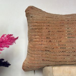 Berber Handmade Wool Pillow Cover Vintage Kilim Style Rustic Pink