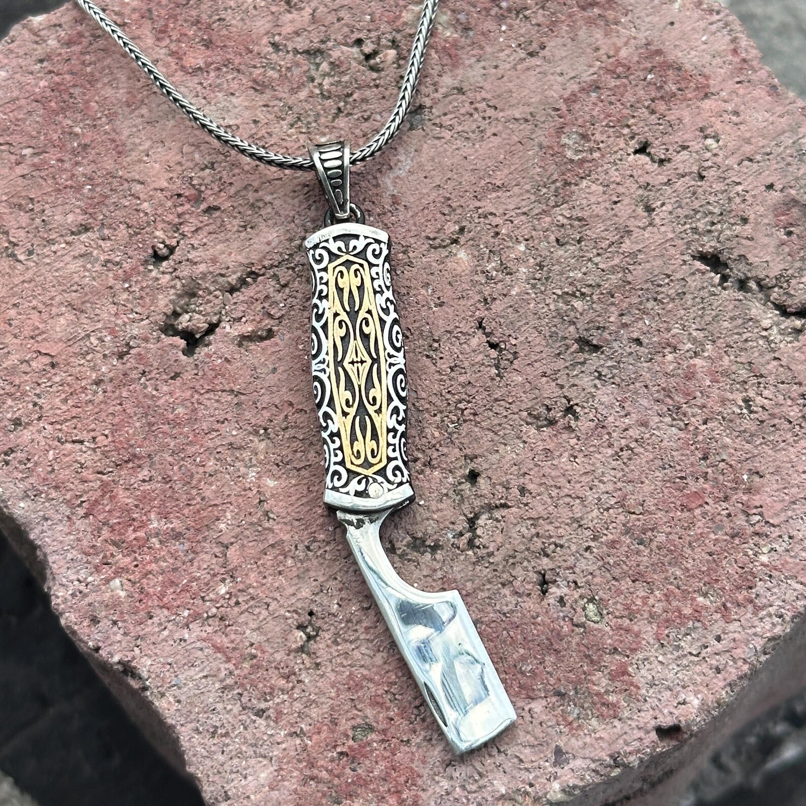 Berber Foldable Razor Pendant Sterling Silver Necklace Design