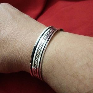 Berber Tuareg Sterling Silver Réglable Bracelet with Twisted Wire Design