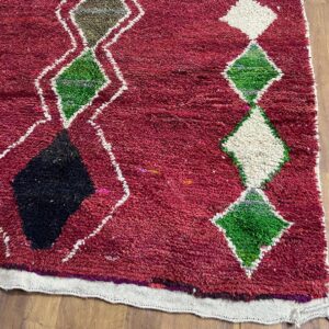 Amazigh Berber Beni Ourain Style Wool Rug with Geometric Tribal Design