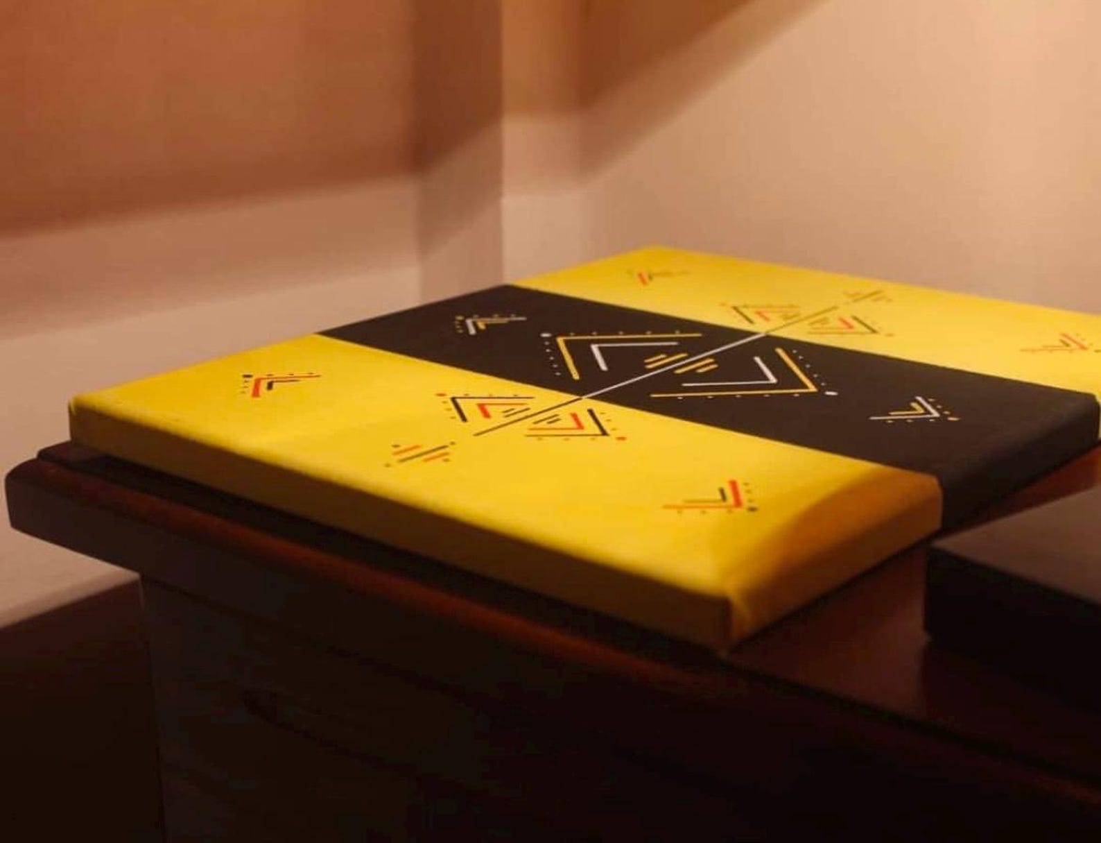 Amazigh Yellow-ich Painting Handmade Acrylic Wall Art Creation