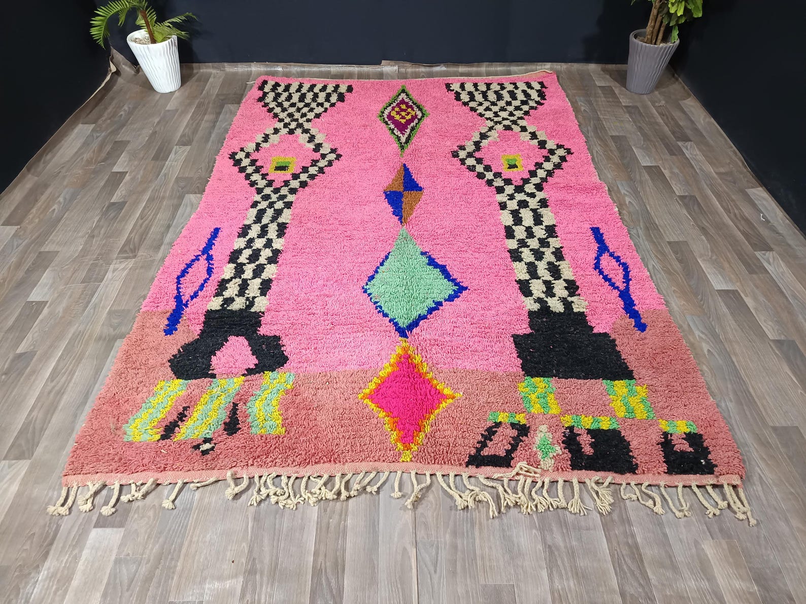 Berber Hand Knotted Azilal Boujaad Wool Rug for Custom Home Decor