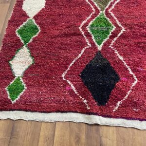 Amazigh Berber Beni Ourain Style Wool Rug with Geometric Tribal Design