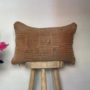 Berber Handmade Wool Pillow Cover Vintage Kilim Style Rustic Pink
