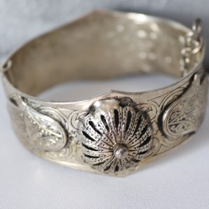 Berber Tuareg Vintage Camel Motif Silver Tone Cuff Bracelet