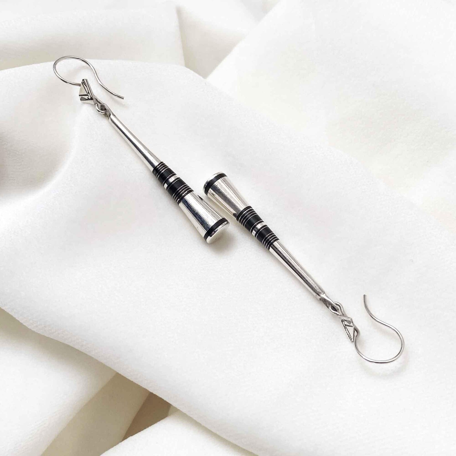 Berber Tuareg Pilons Silver Ebony Earrings with Amazigh Style