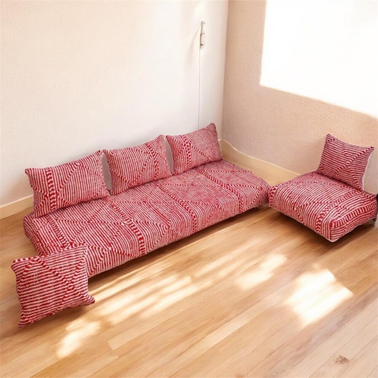 Amazigh Zanafi Hanbel Wool Floor Sofa Pillow Red