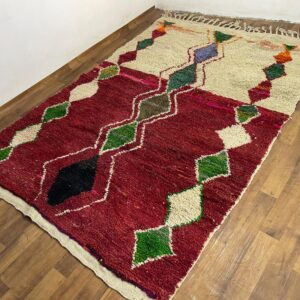 Amazigh Berber Beni Ourain Style Wool Rug with Geometric Tribal Design