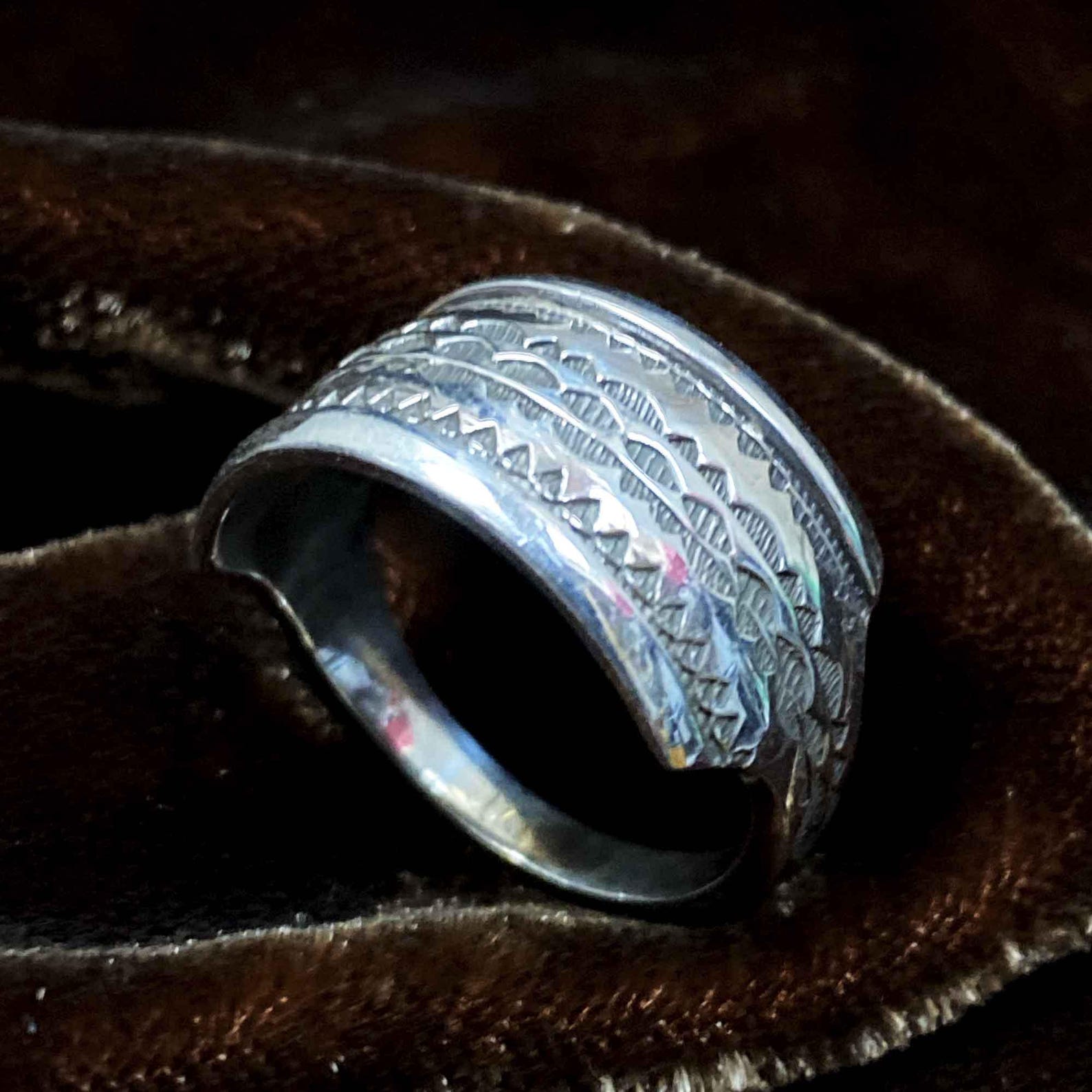 Berber Tuareg Silver Ring Taszinht with Amazigh Design