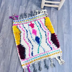 Berber Handmade Wool Mini Rug for Amazigh Style Decor