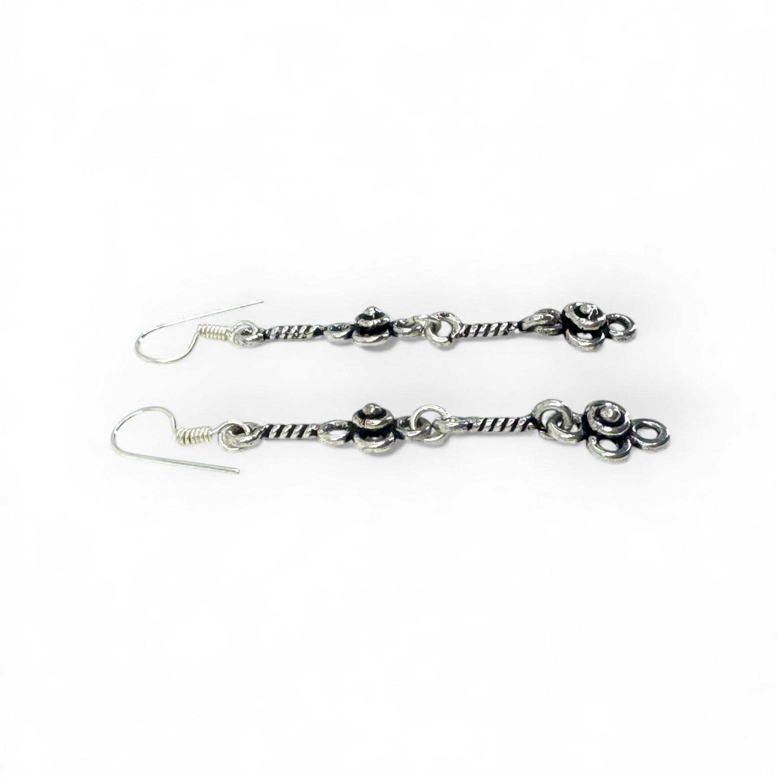 Amazigh Berber berbères Silver Earrings with Traditional Pendant Motifs