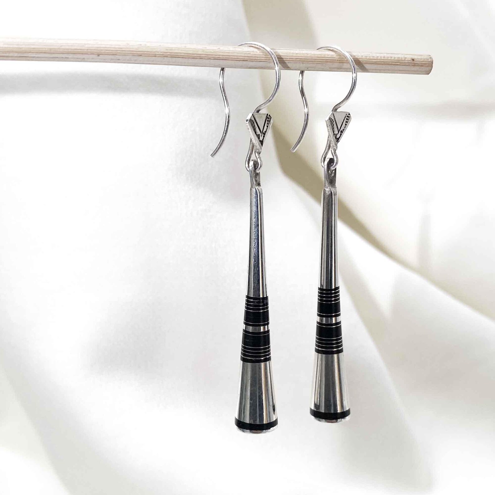 Berber Tuareg Pilons Silver Ebony Earrings with Amazigh Style