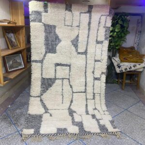 Amazigh Berber Akhnif Taznakht Kilim Wool Rug Handwoven Design