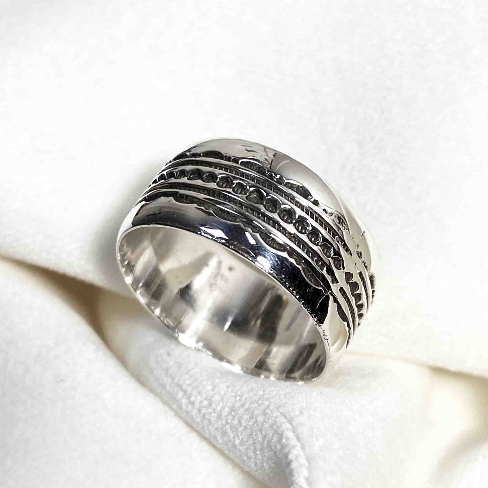 Berber Tuareg Amtlhan Massif Silver Ring with Engraved Design