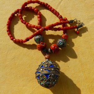 Berber Antique TAGUEMOUT Enamel Perfume Pendant Coral Necklace