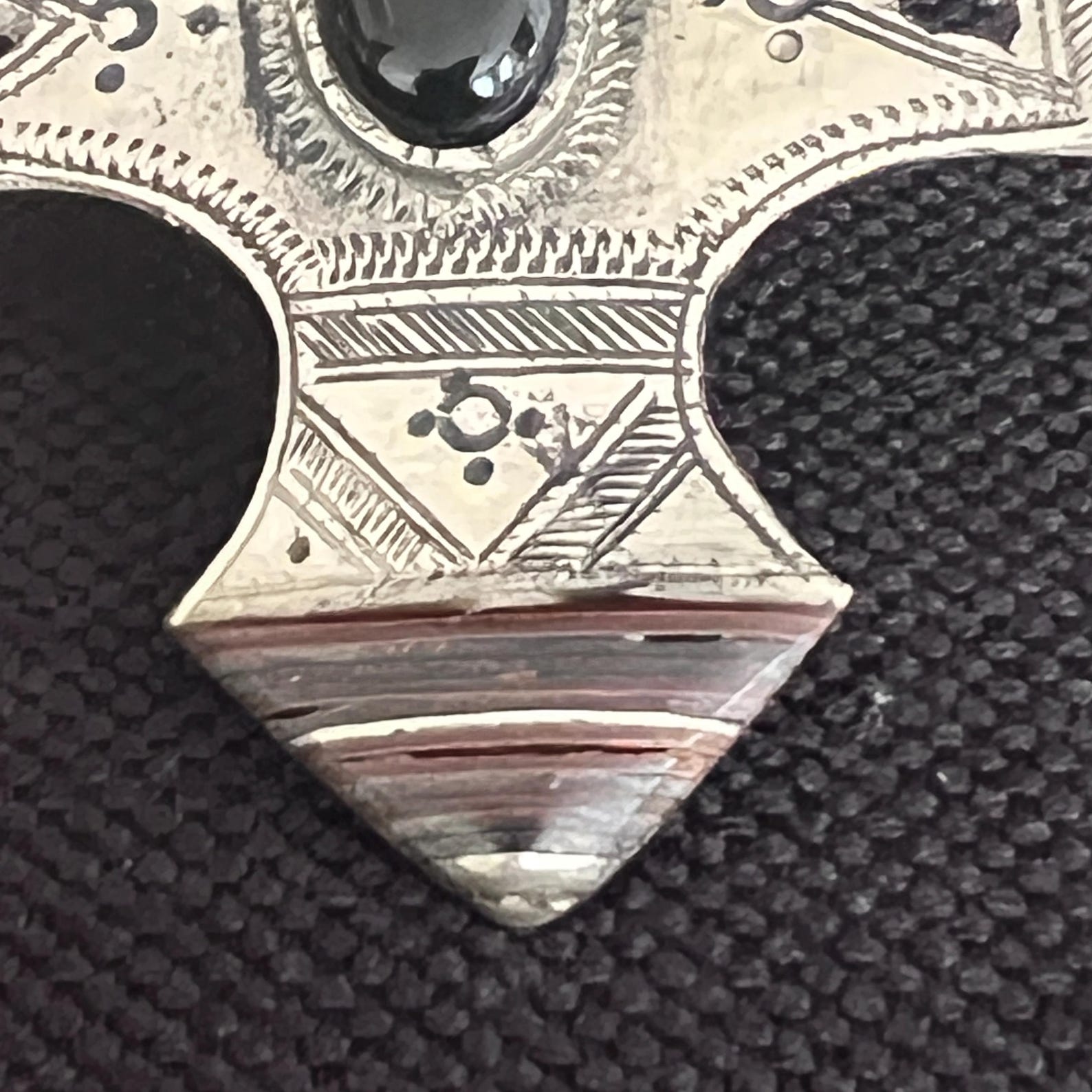 Amazigh Tanfouk Silver Onyx Necklace with Berber Filigree Pendant