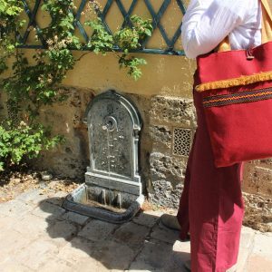 Berber Rubis Bag with Ruby Red Natural Fiber Cabas Design