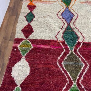 Amazigh Berber Beni Ourain Style Wool Rug with Geometric Tribal Design