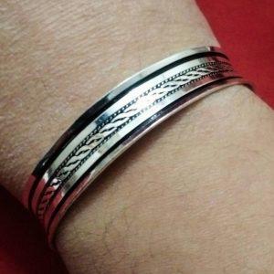 Berber Tuareg Sterling Silver Réglable Bracelet with Twisted Wire Design