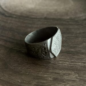 Antique Amazigh Berber Silver Ring with Geometric Engraved Motifs