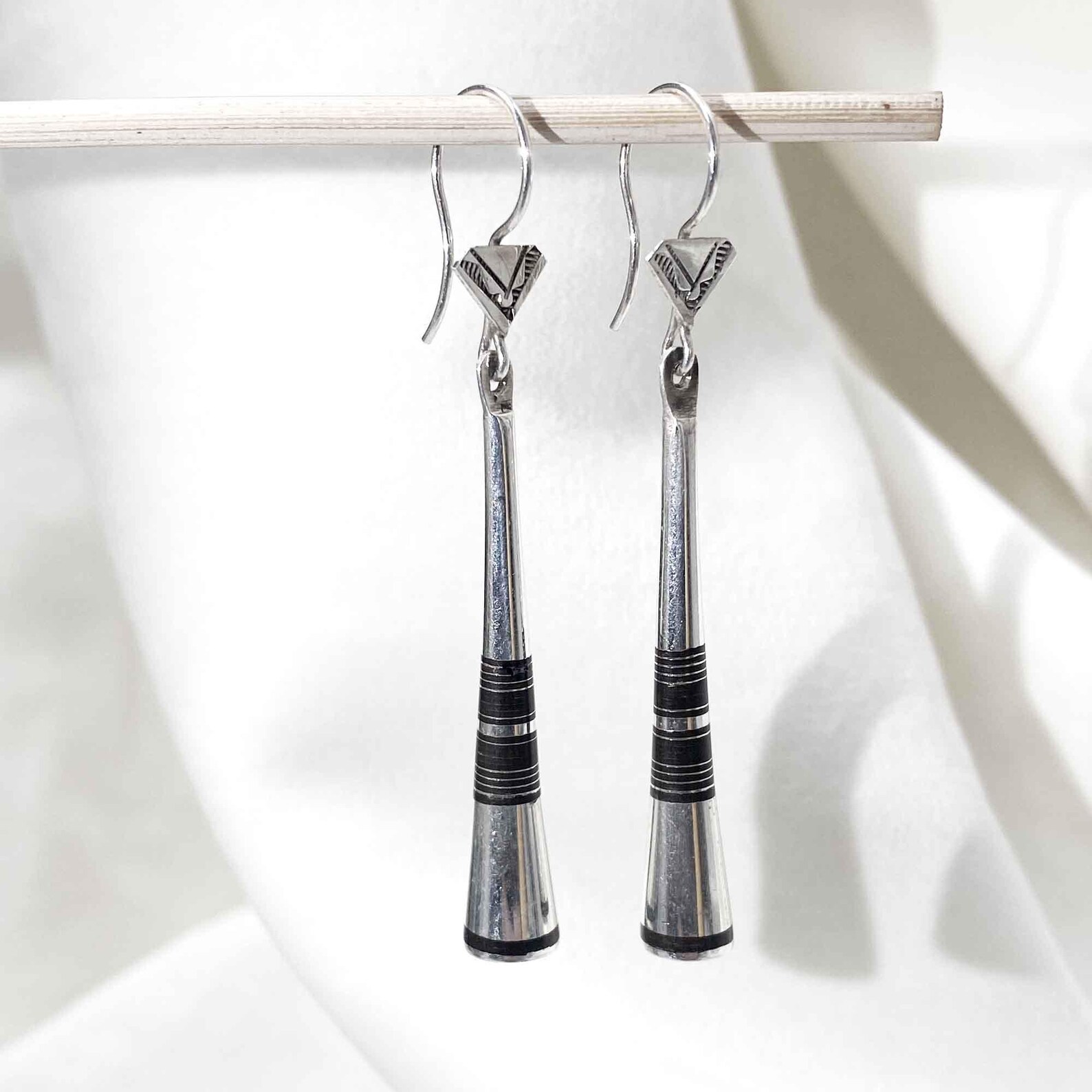 Berber Tuareg Pilons Silver Ebony Earrings with Amazigh Style