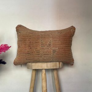 Berber Handmade Wool Pillow Cover Vintage Kilim Style Rustic Pink