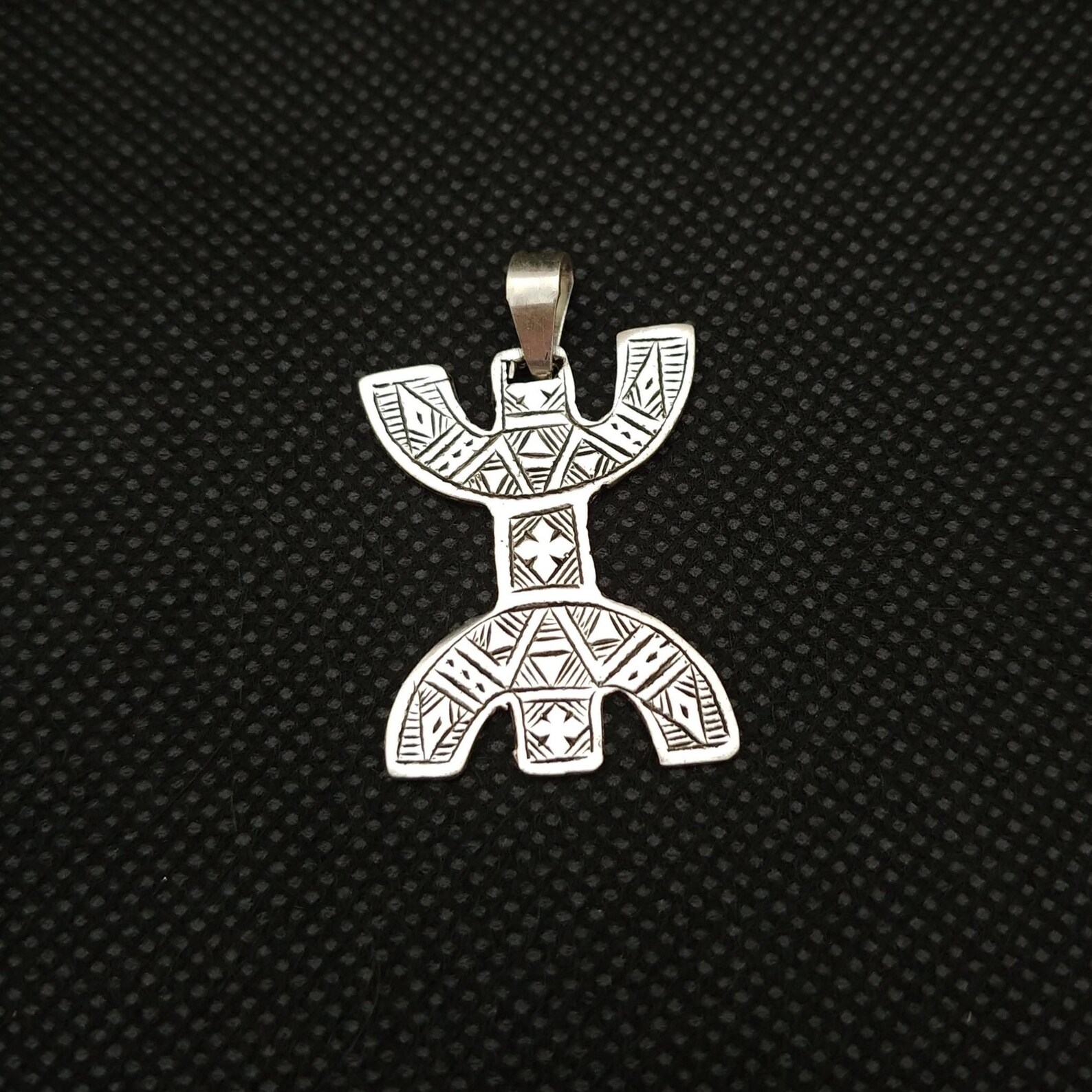 Amazigh Yaz Symbol Berber Tuareg Kabyle Pendant Necklace