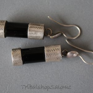 Berber Tuareg Ohrringe Earrings with schwarzem Achat and Silver Caps