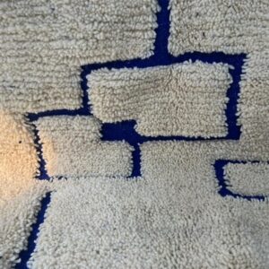 Amazigh Berber Akhnif Kilim Rug Handwoven Tribal Wool Design
